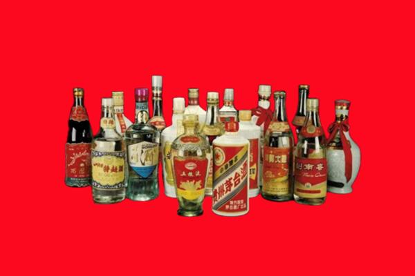 大理弥渡县回收十八老酒.jpg